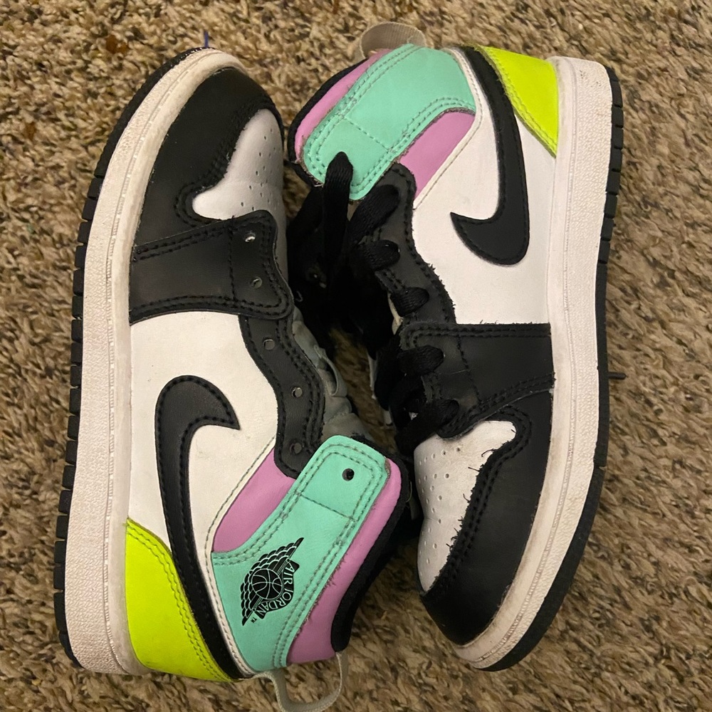 Jordan 1